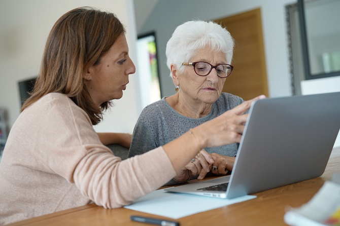 how-home-care-can-protect-seniors-from-online-scams